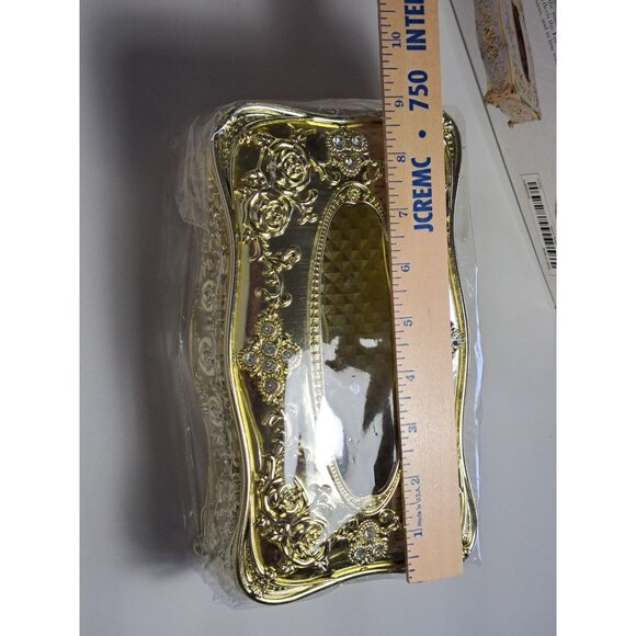 European Style Gold Tissue Box Ornamental Gold Toned Grandma Decor Deadstock - Picture 8 of 10